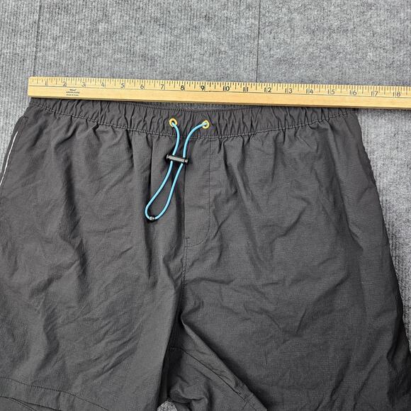 Chubbies Shorts Mens XL 5" Gray Quick Dry Unlined Stretch Drawstring Athleisure - Picture 3 of 6
